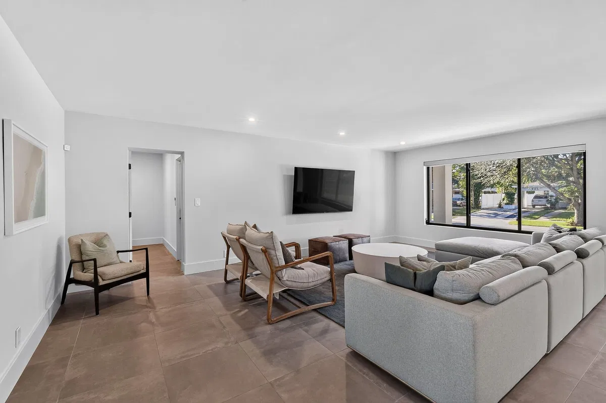 Village of North Palm Beach Residence photo 16