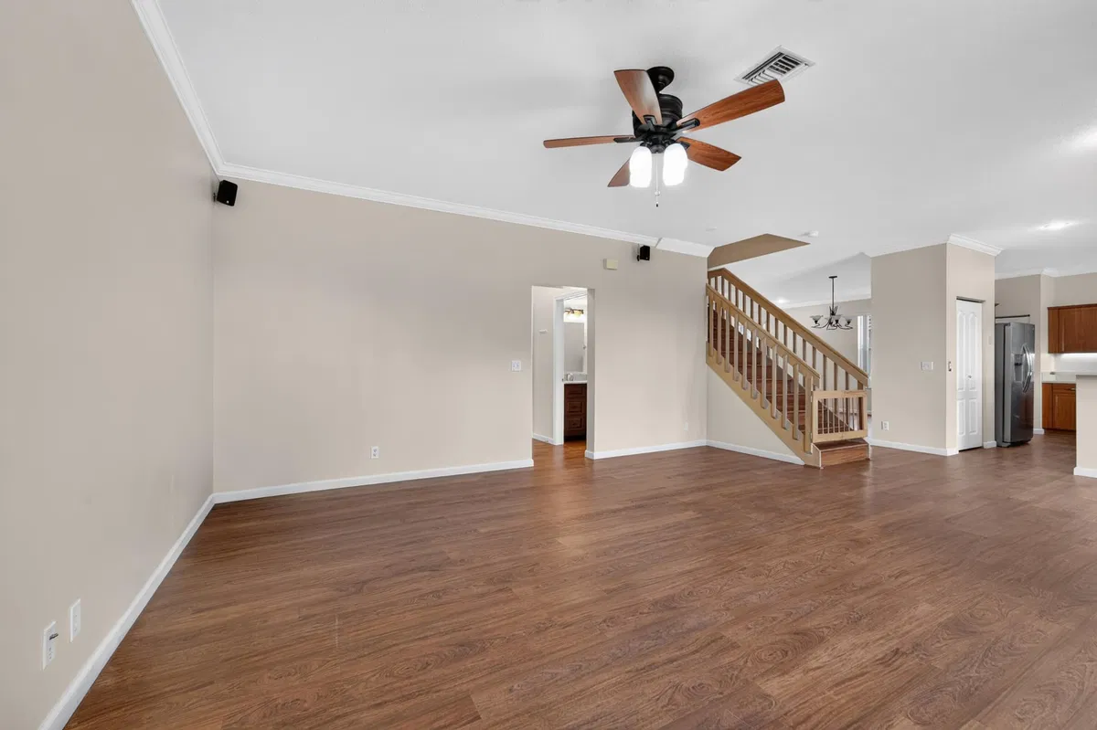 Residence photo 13