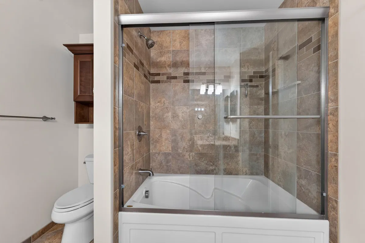 Residence photo 28