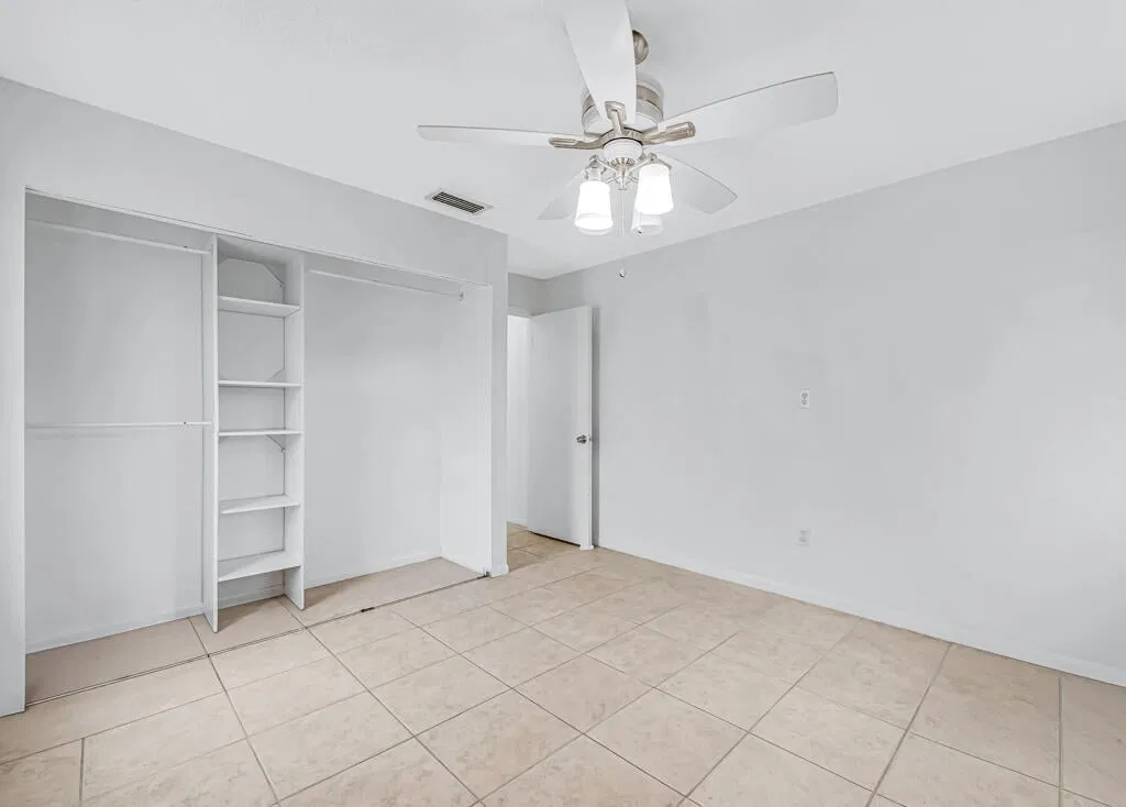 Residence photo 37