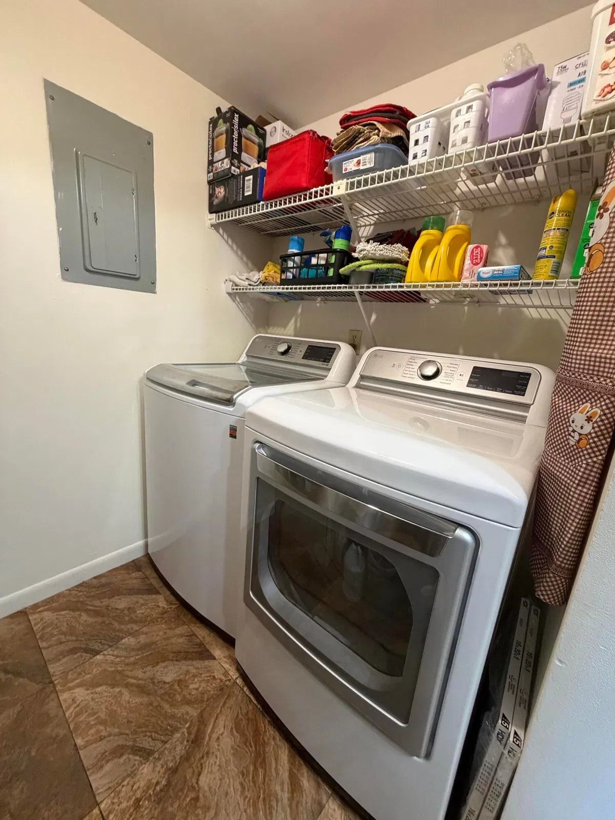 Unit C-2 photo 28