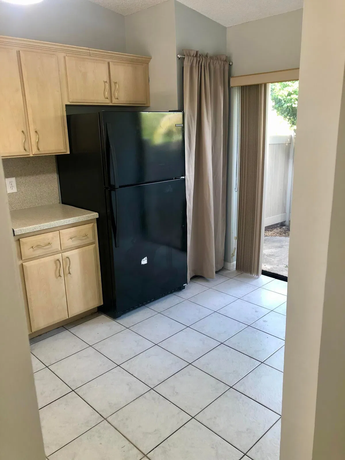 Unit C4 photo 4