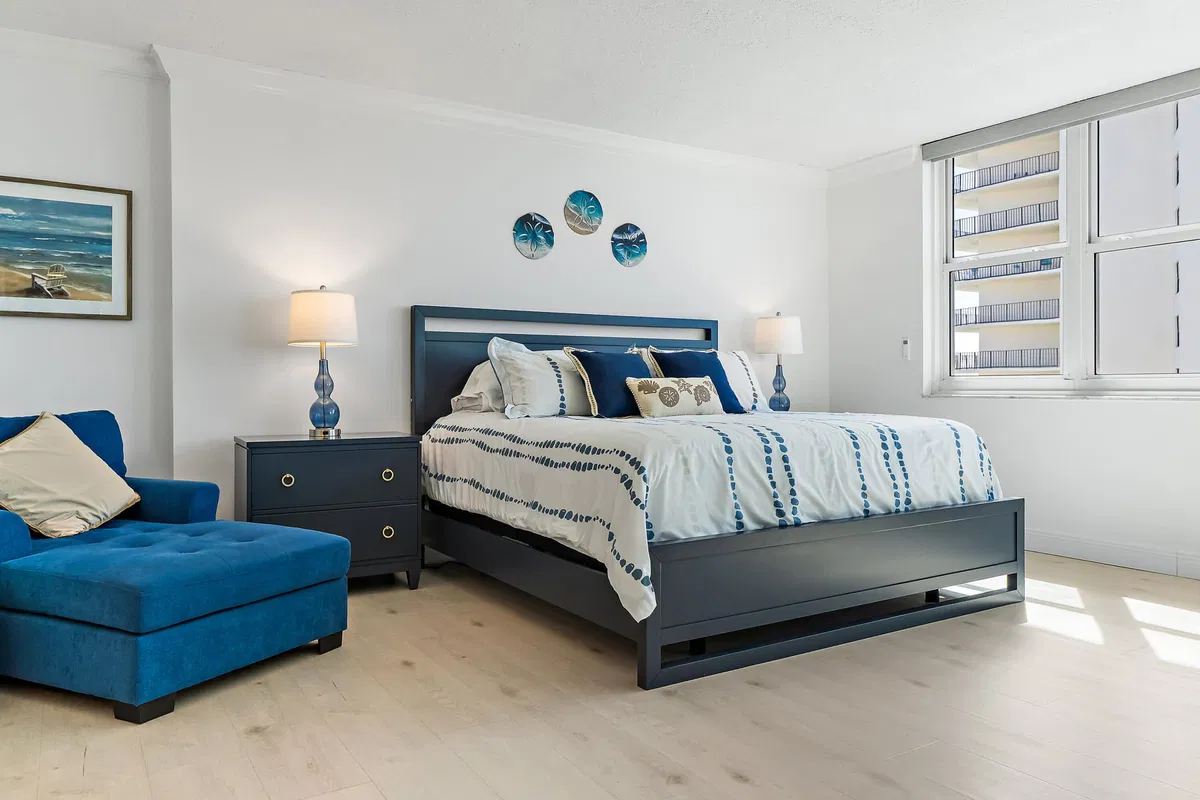 Singer Island Unit PH205 photo 31
