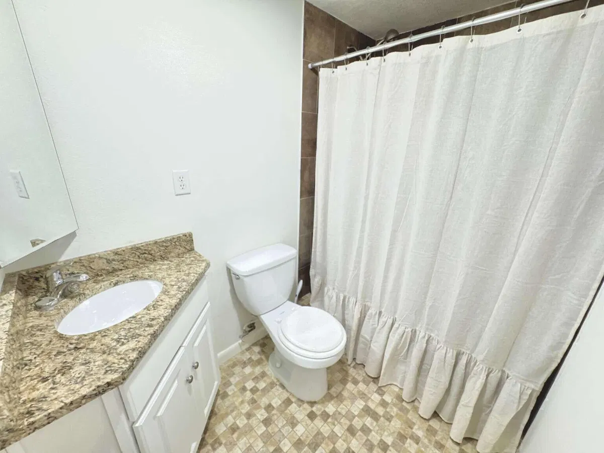  Residence photo 13