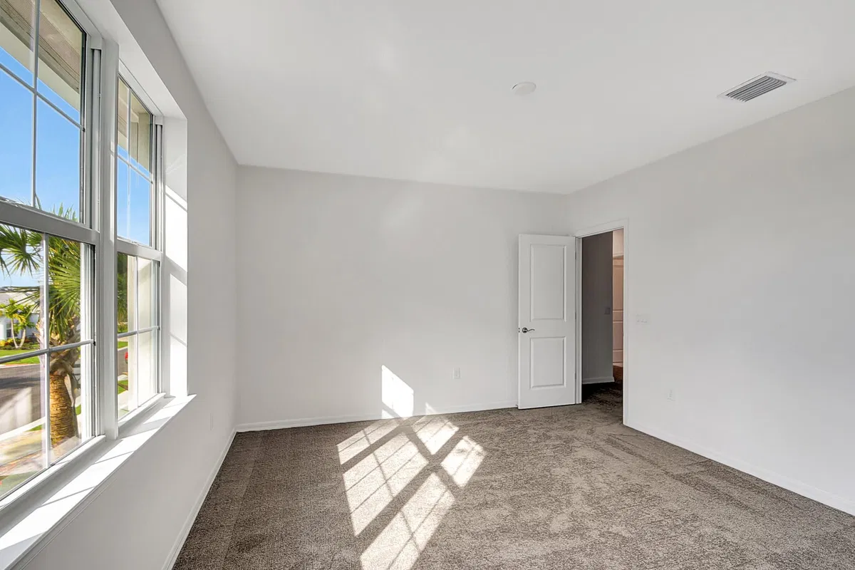 Residence photo 28