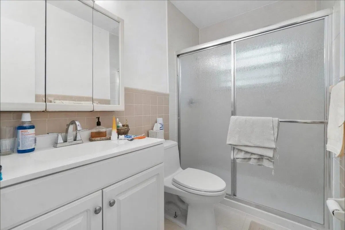 Residence photo 28