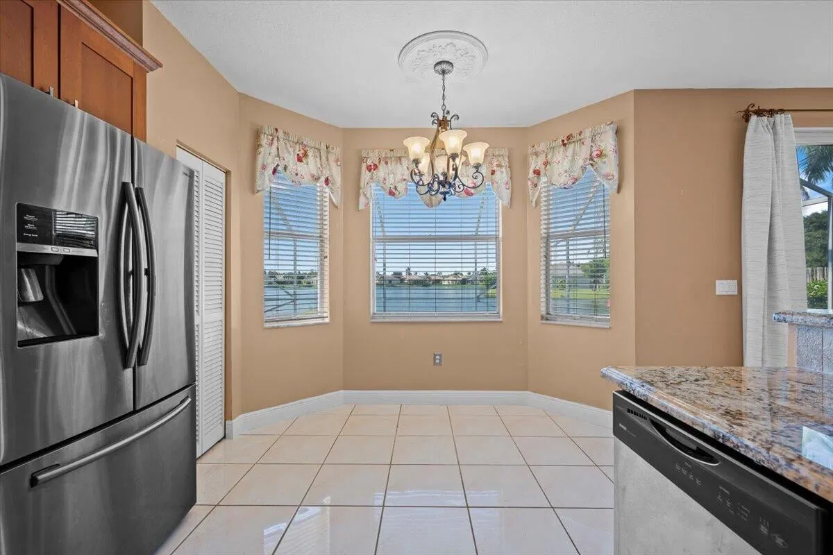 Residence photo 10