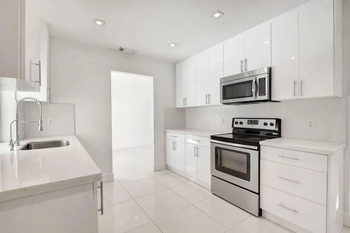 Residence photo 19