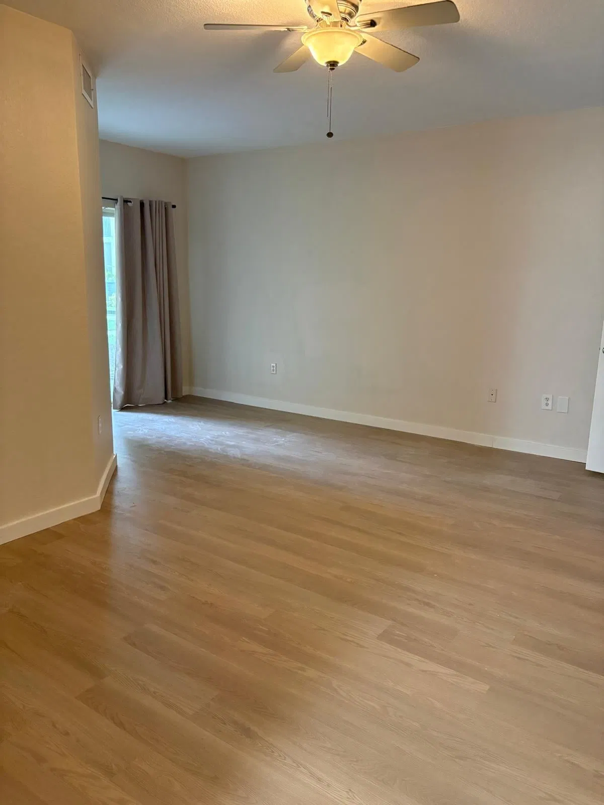 Unit 1509 photo 13