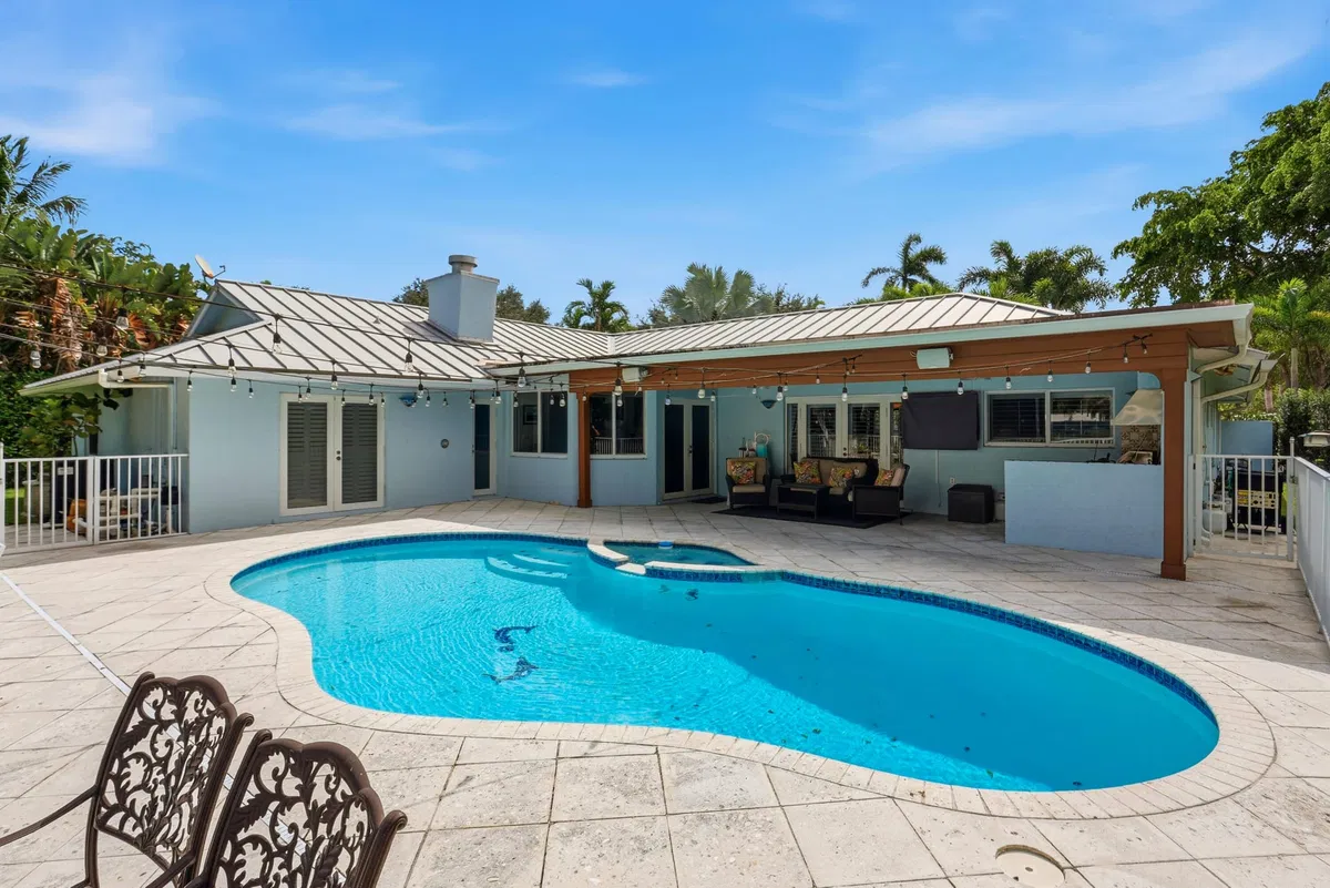 Boca Bath & Tennis Residence photo 25