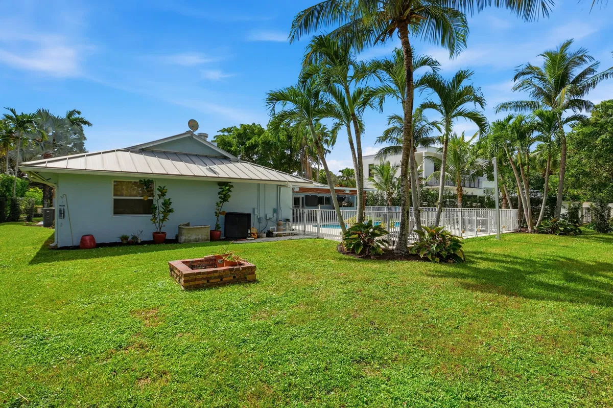 Boca Bath & Tennis Residence photo 43