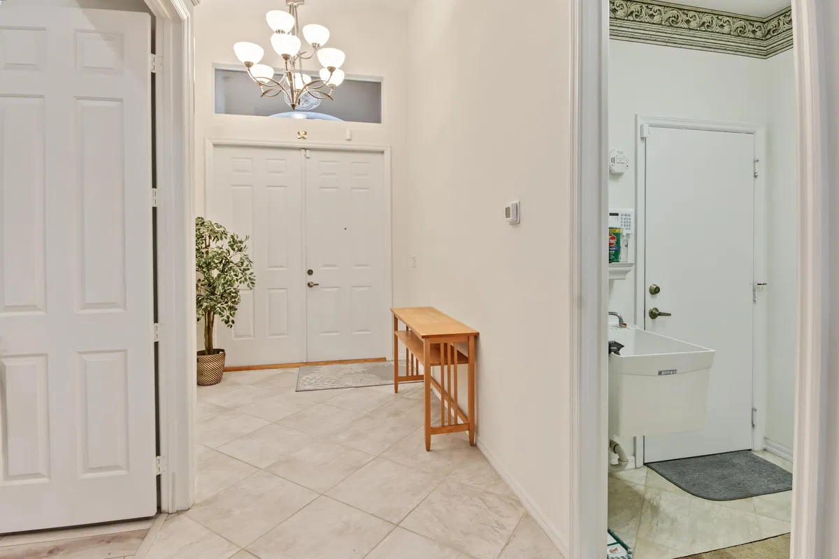  Residence photo 37