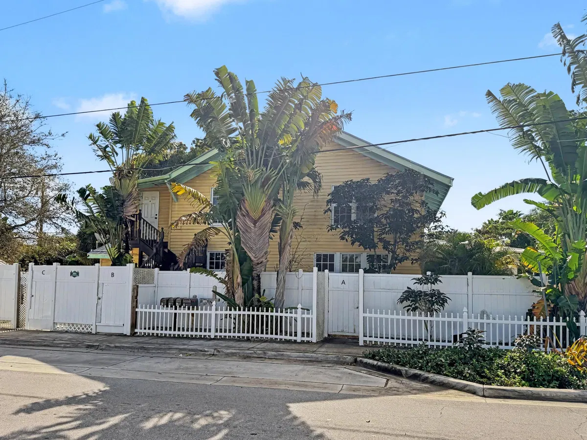 Downtown Delray Beach Unit B
