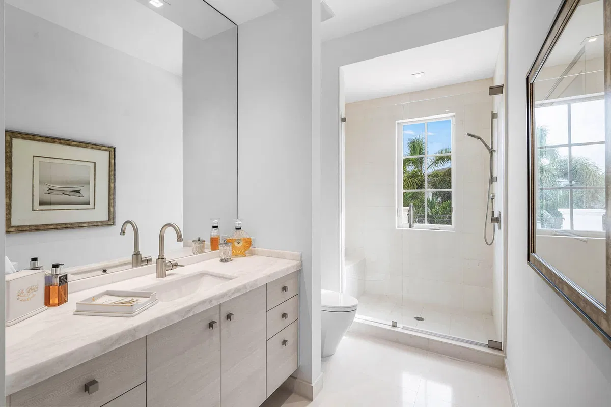 Royal Palm Yacht and Country Club Residence photo 52