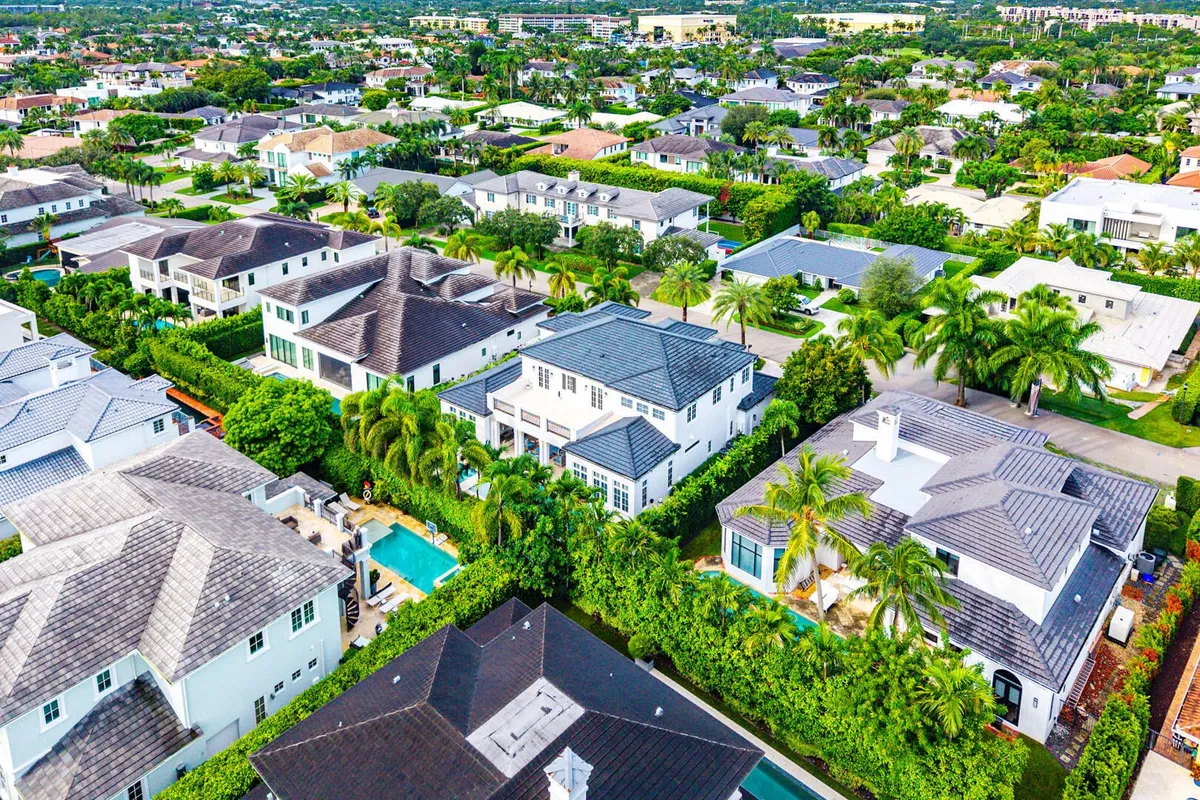 Royal Palm Yacht and Country Club Residence photo 70