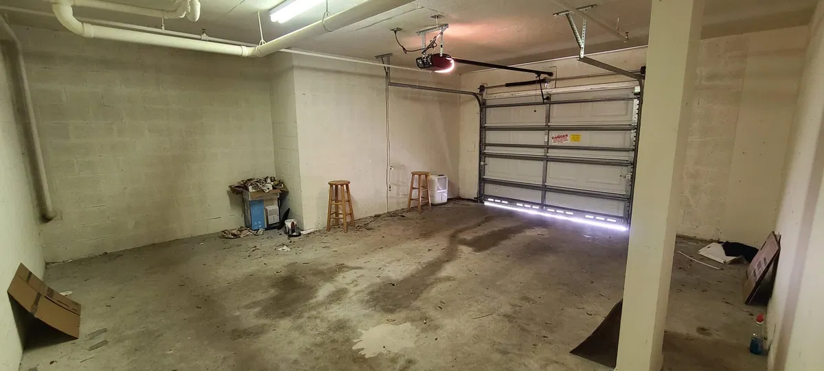  Unit 105 photo 19