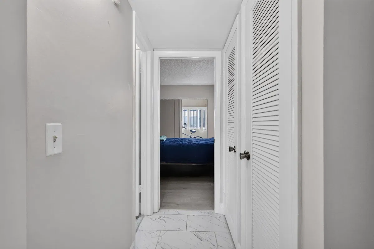 Residence photo 13