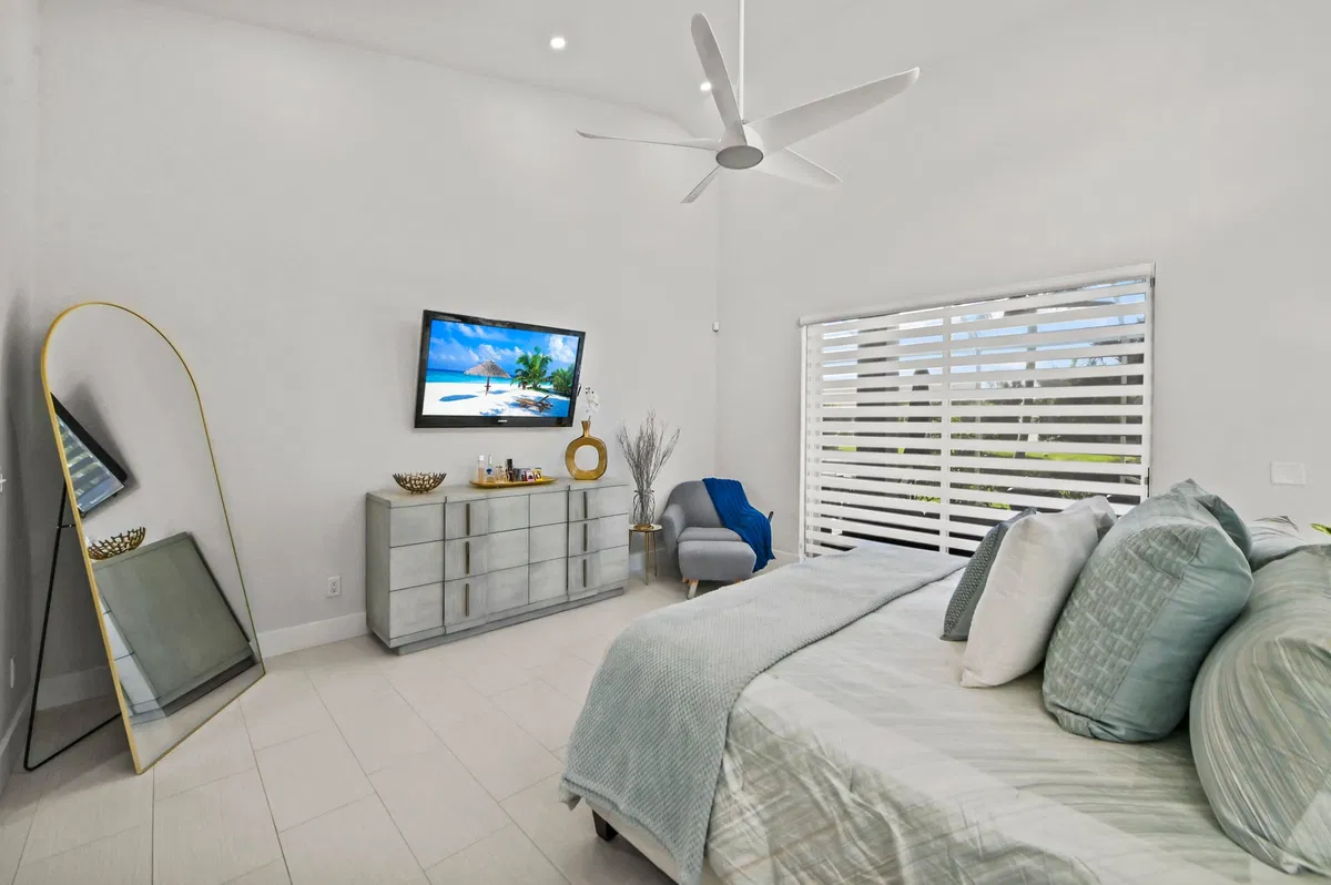 Residence photo 25
