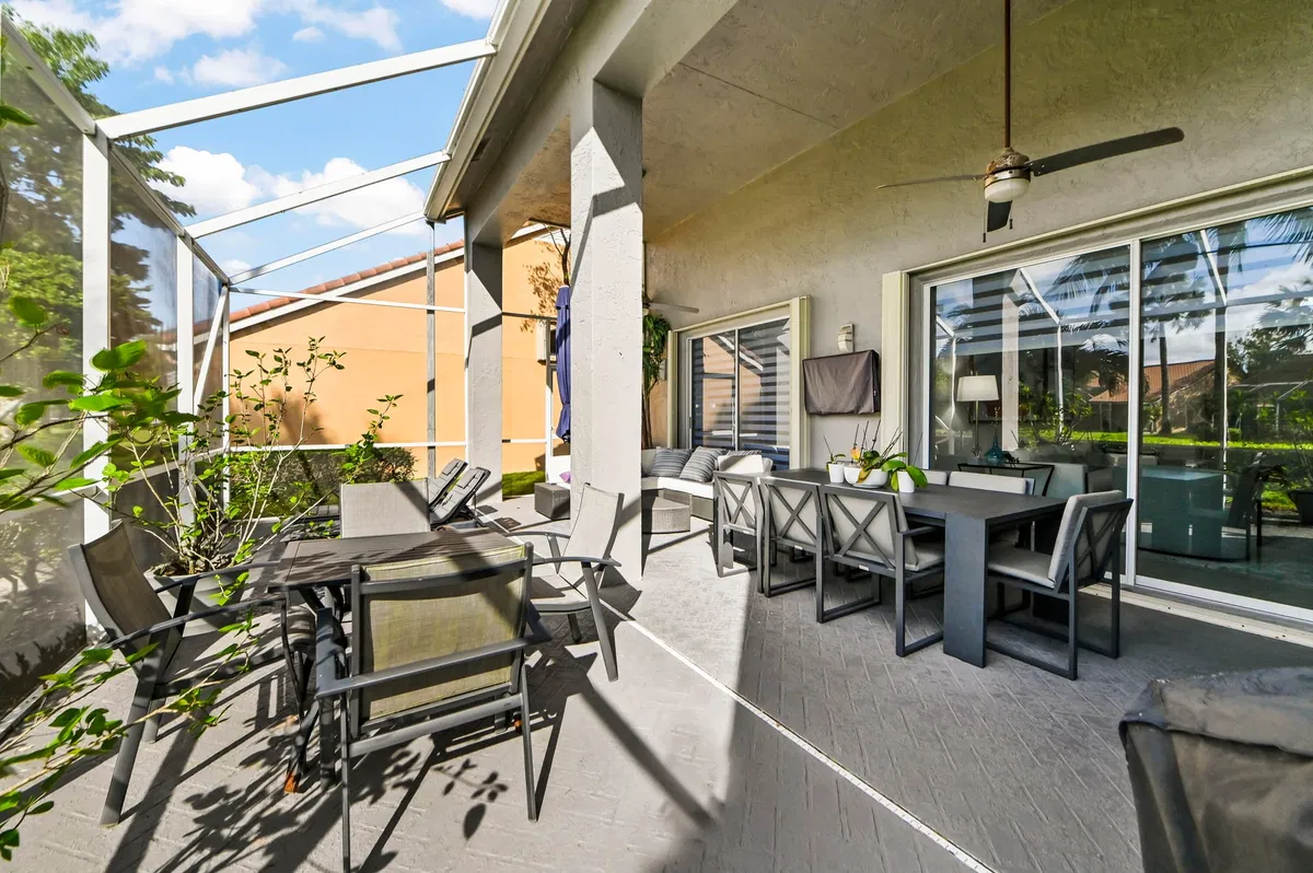 Residence photo 37