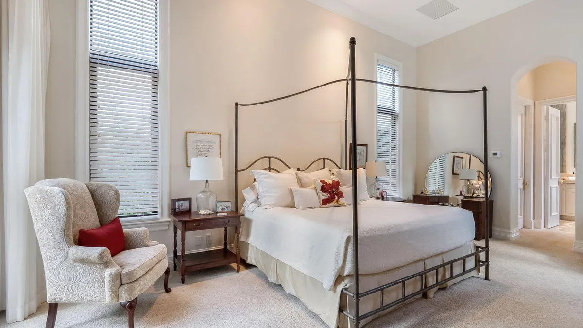 Residence photo 28