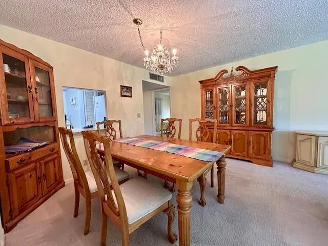 Unit 212 photo 4