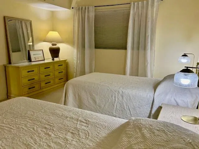 Unit 212 photo 16