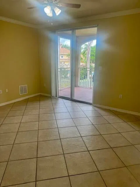  Unit 206 photo 10