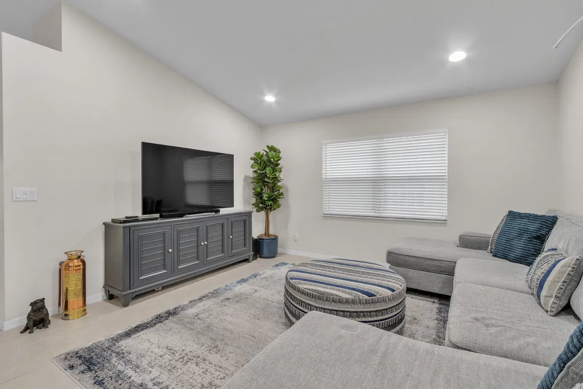 Residence photo 7
