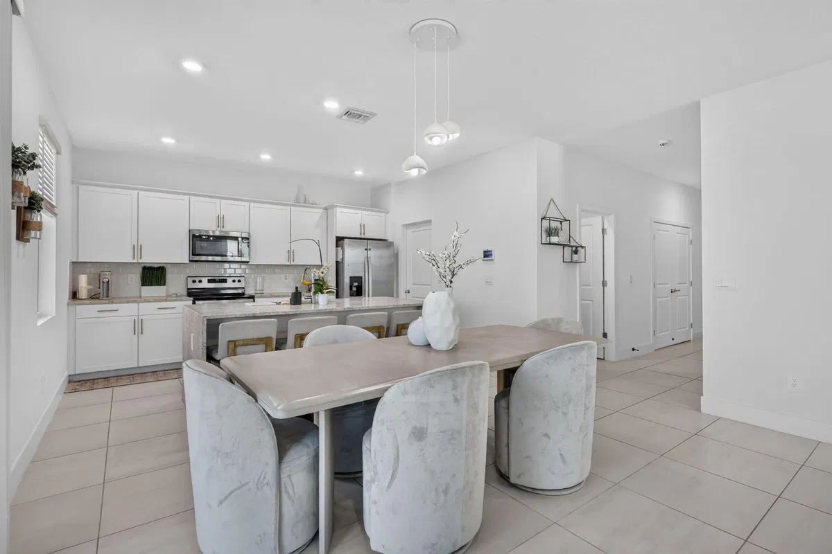 Residence photo 7