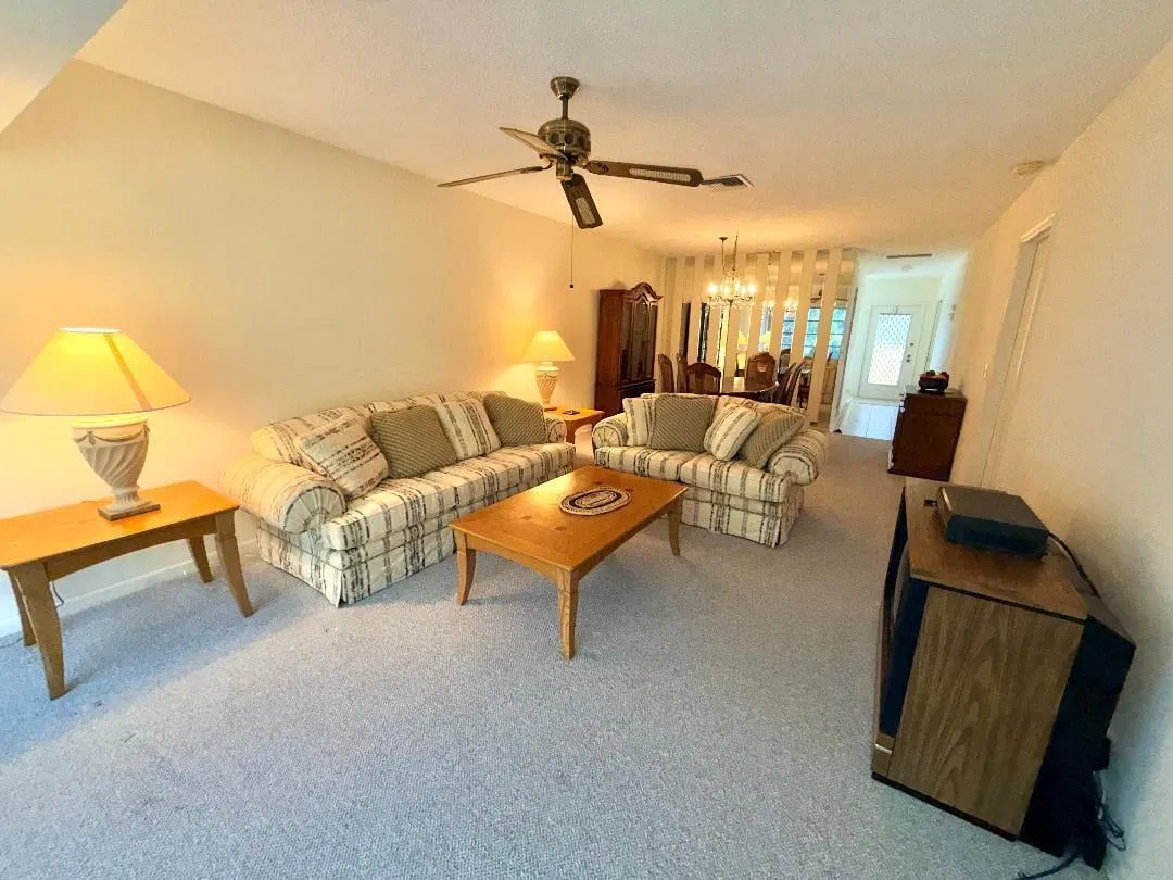 Unit 203 photo 7