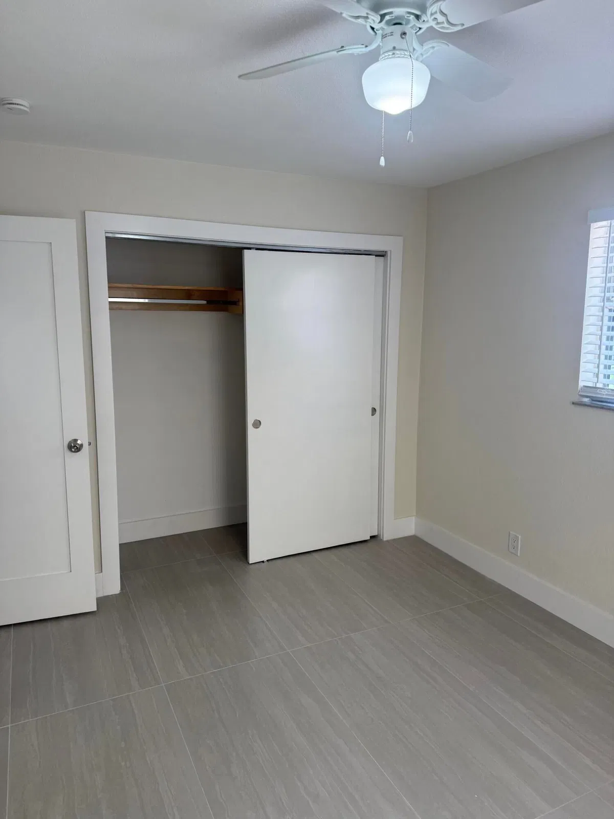 Unit 2 photo 10