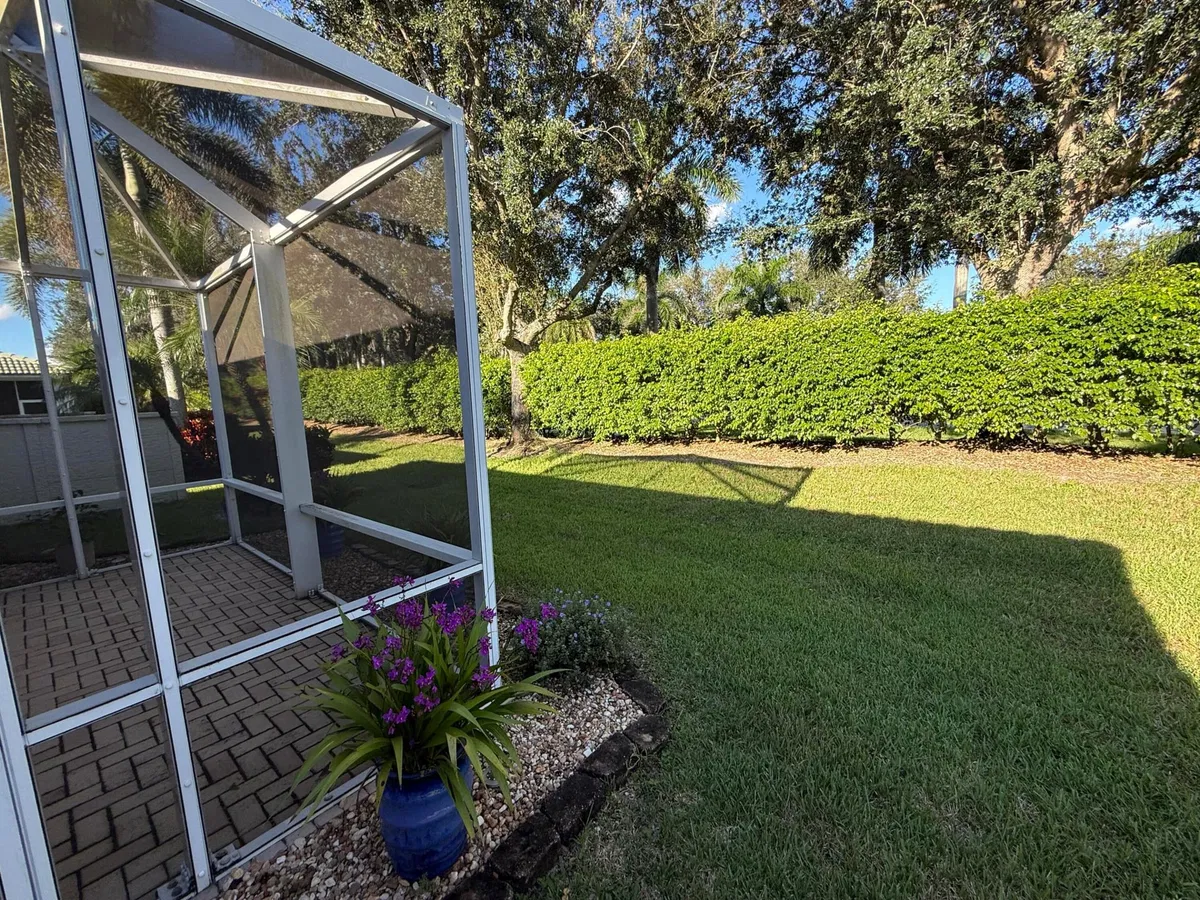  Residence photo 40