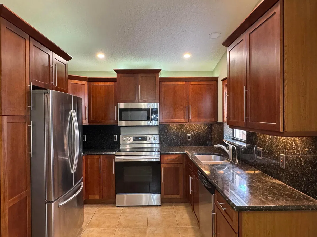 Residence photo 4