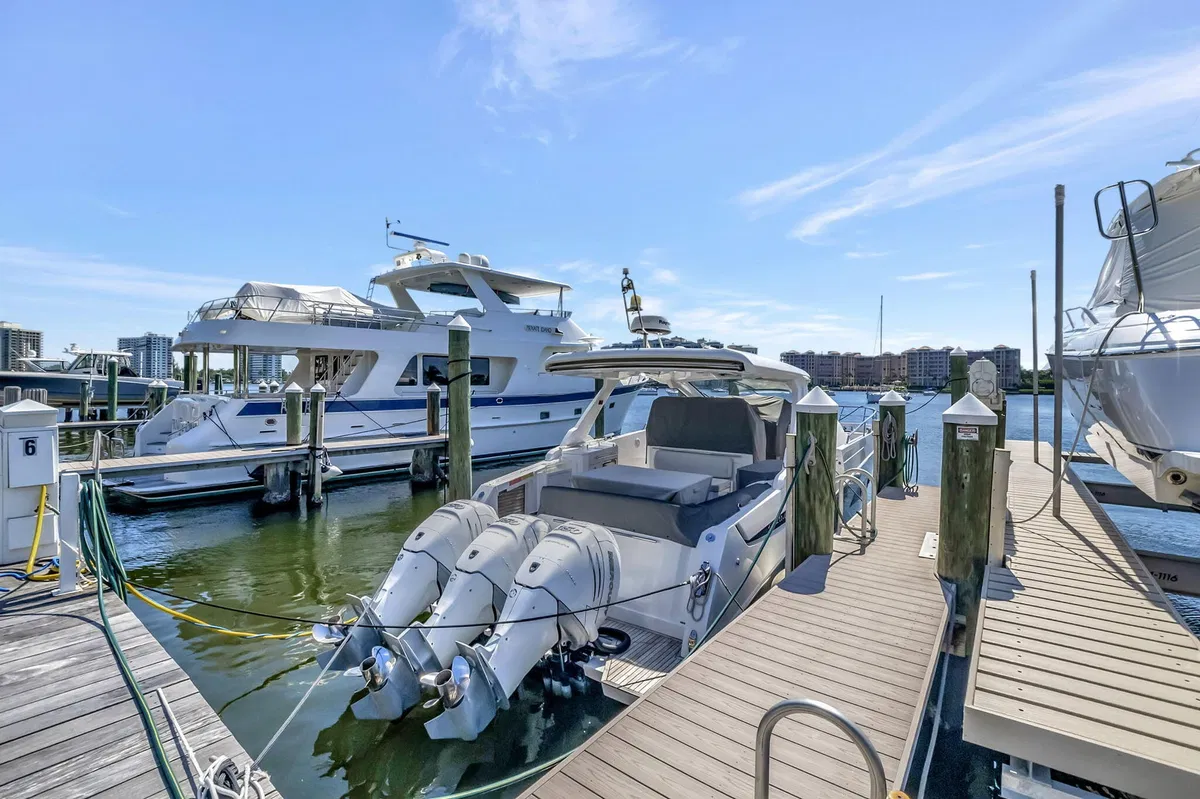 550 S Ocean Boca Unit 602 photo 40