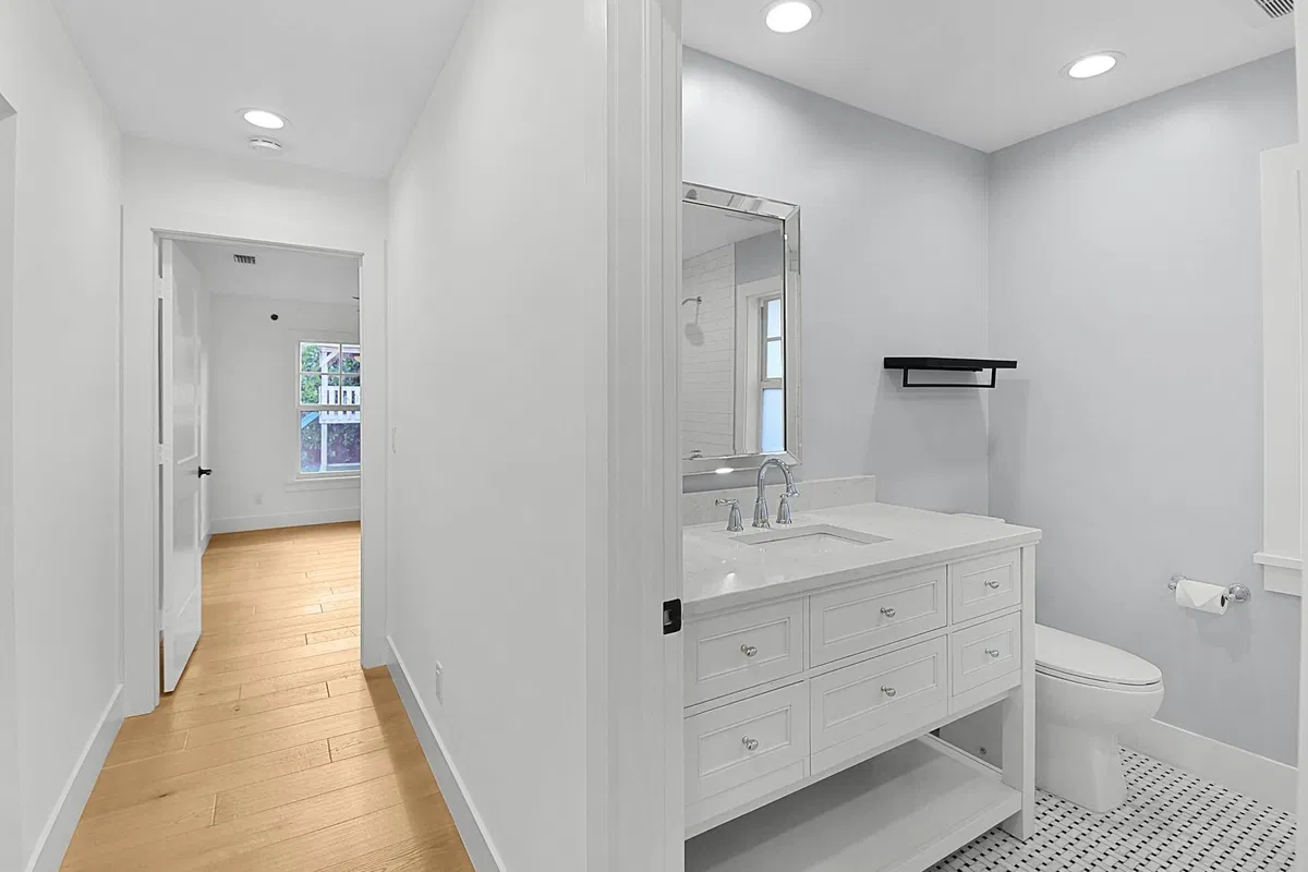  Residence photo 19