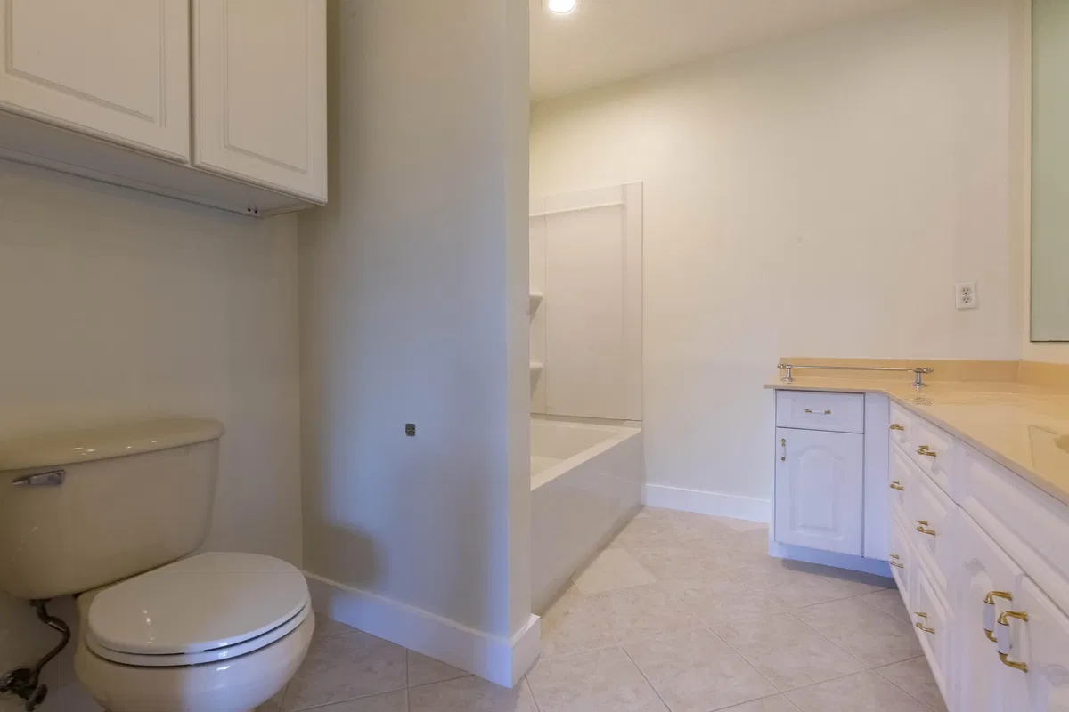 Residence photo 16