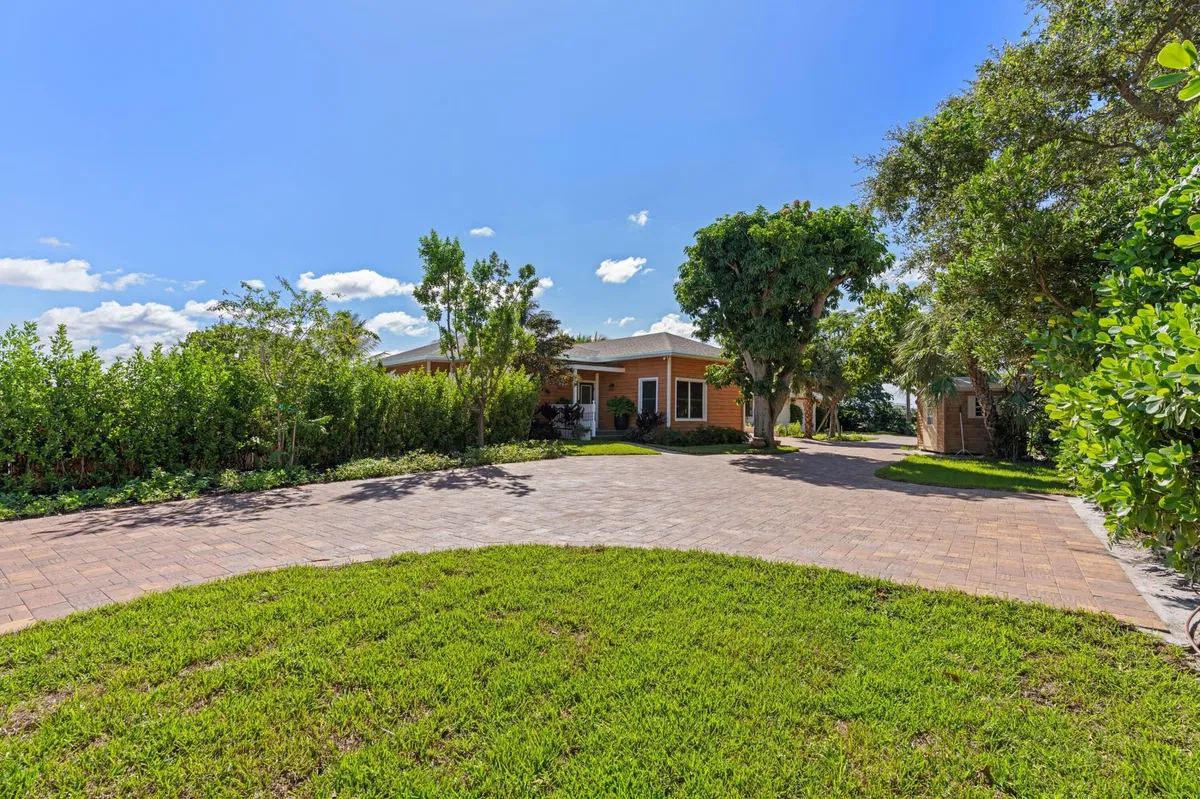 Residence photo 28
