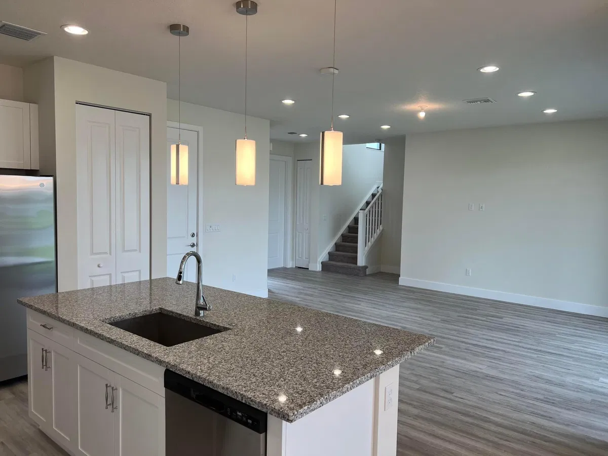  Residence photo 7
