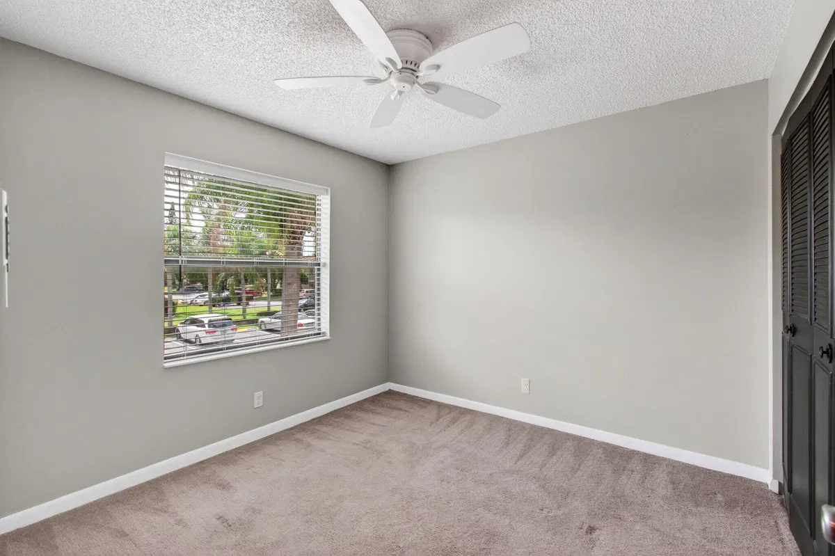 Unit 205 photo 13