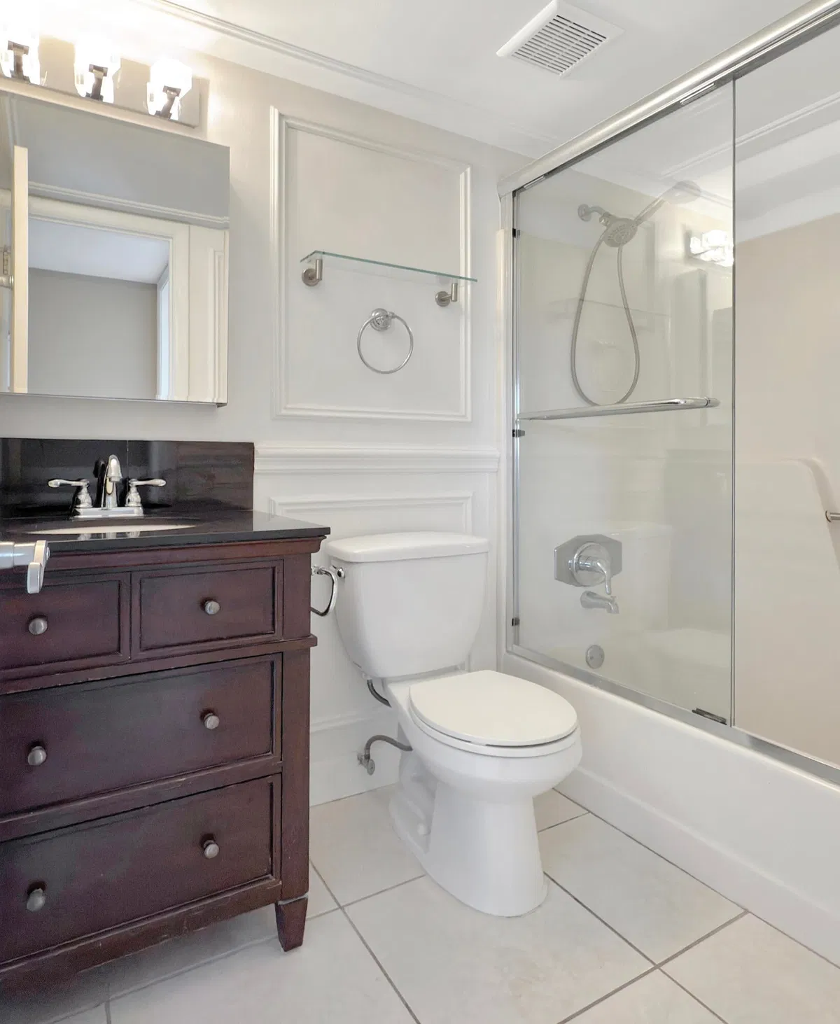 Unit 206 photo 13
