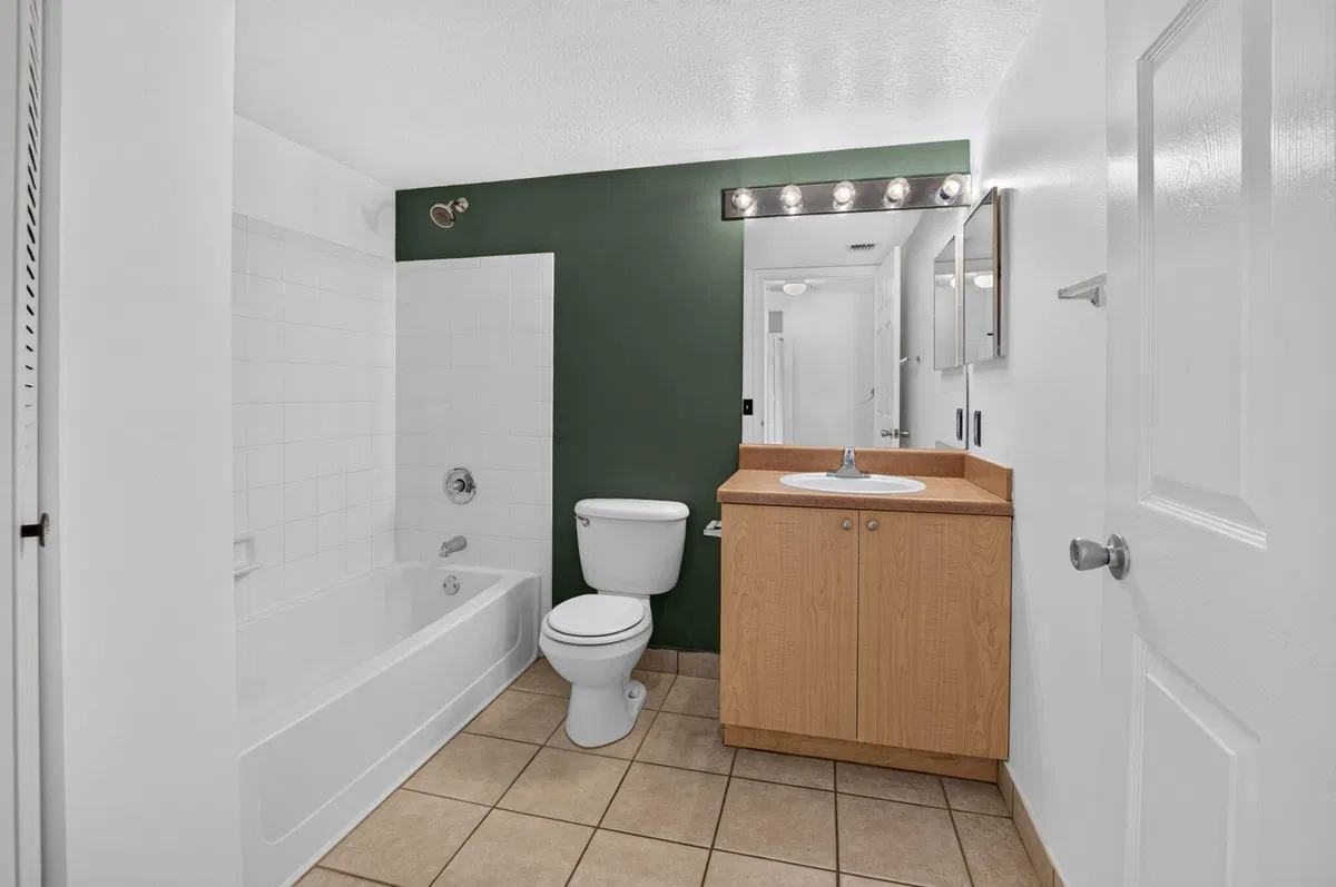  Unit 213 photo 25