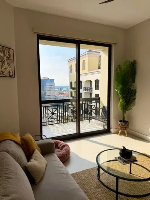 One City Plaza Residence photo 7