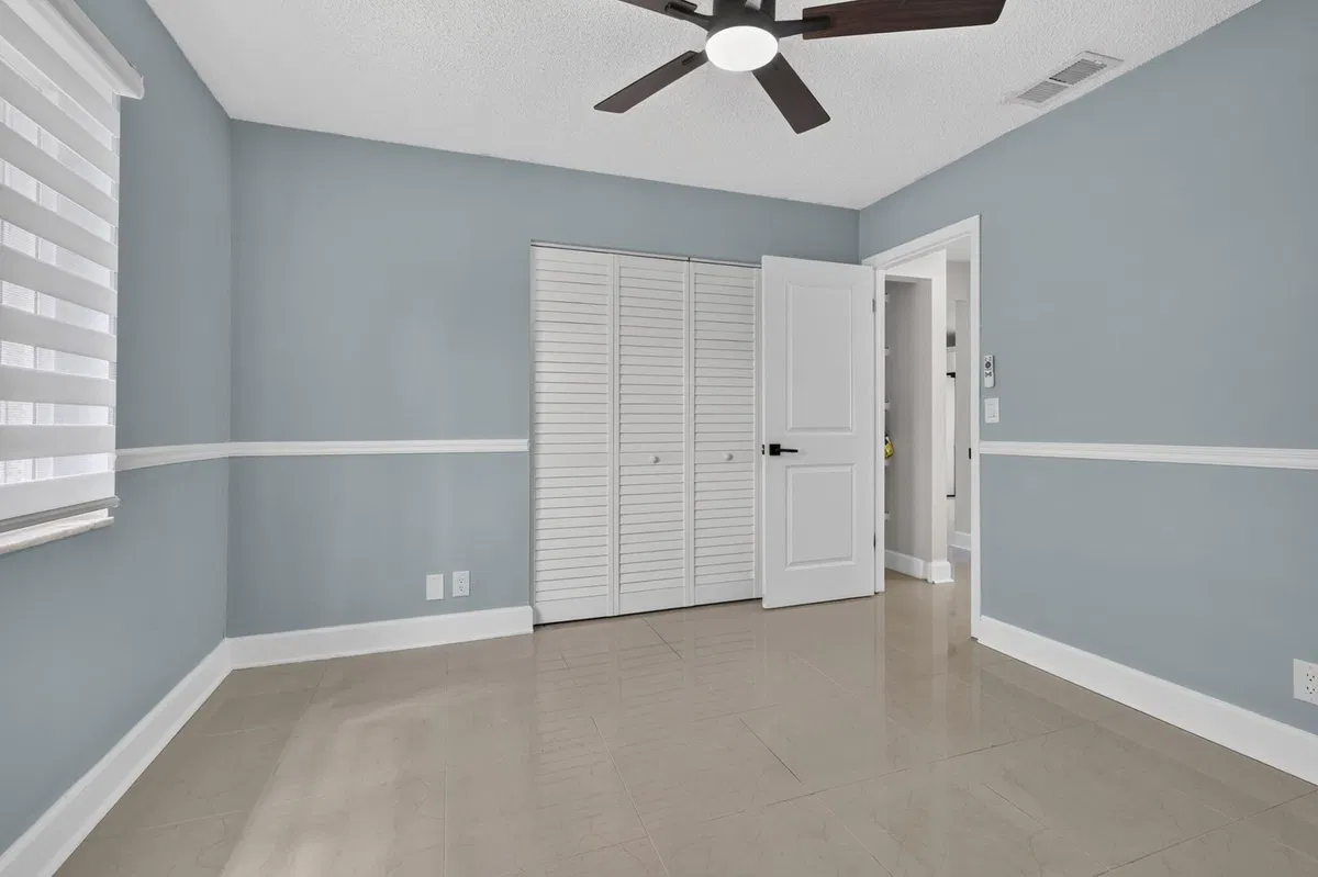 Residence photo 13