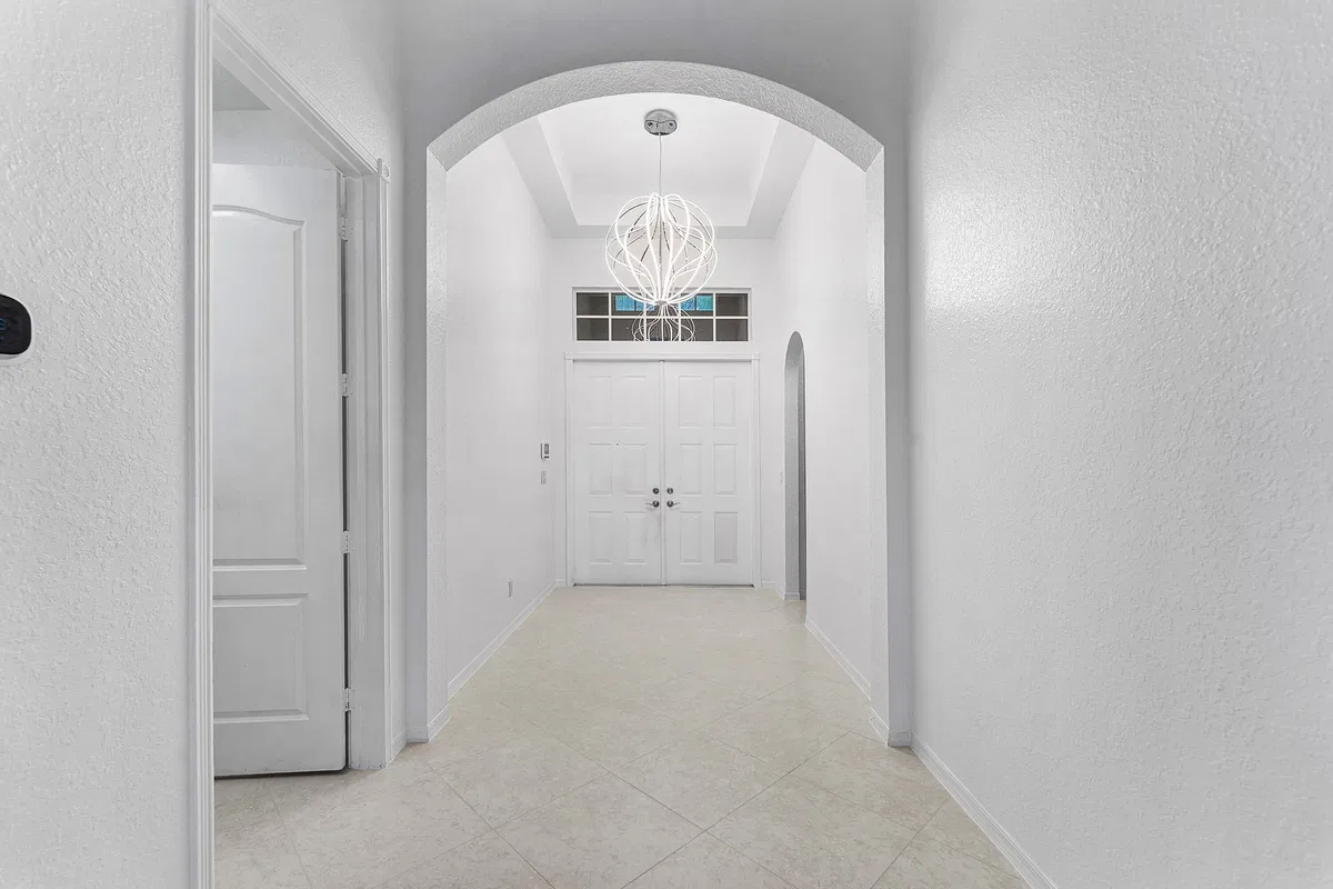  Residence photo 7