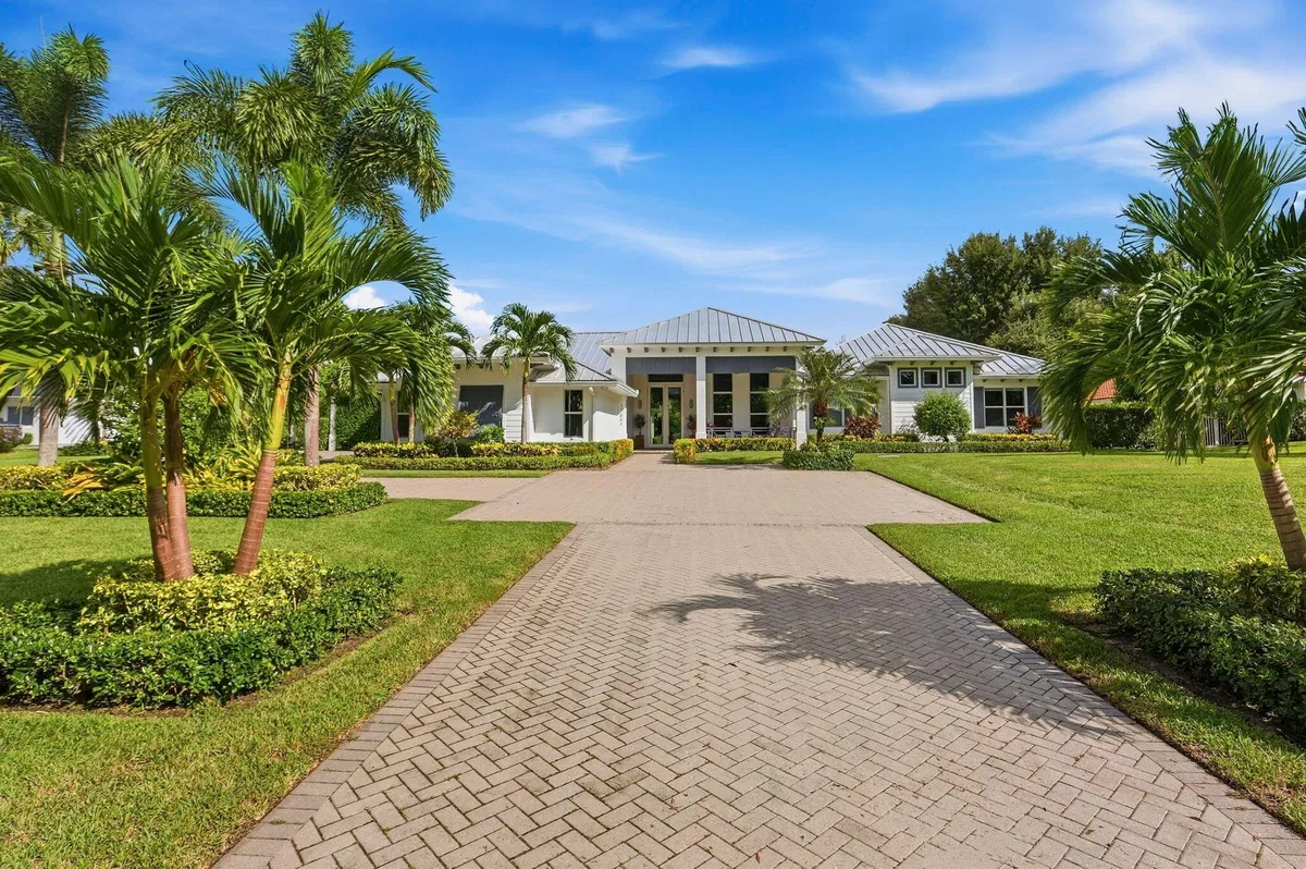 Residence photo 4