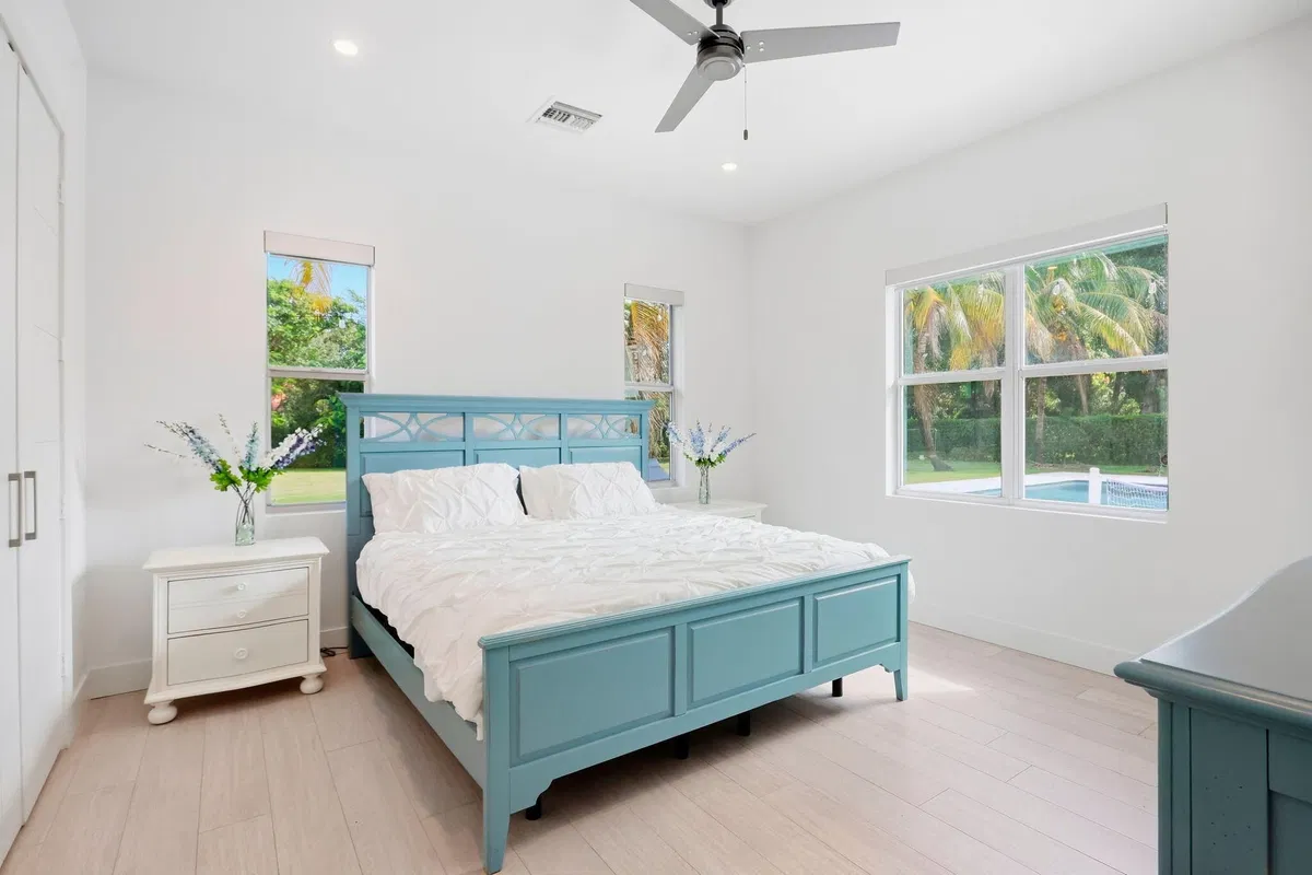 Residence photo 61