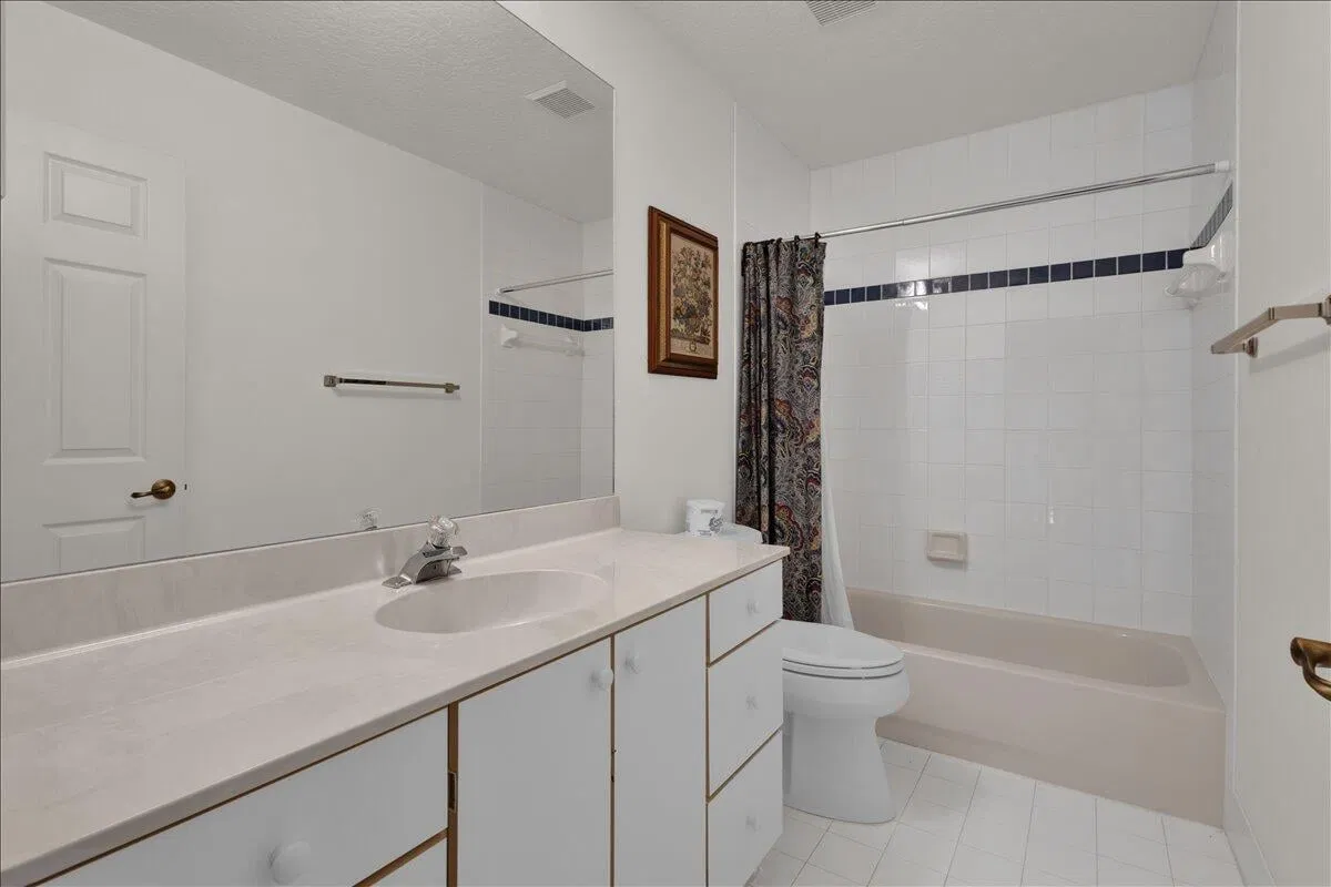 Residence photo 70