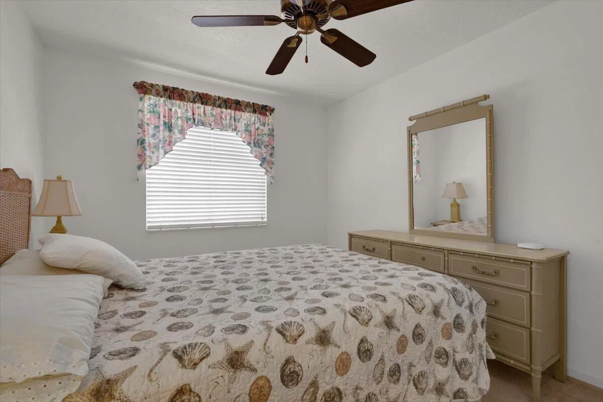 Residence photo 73