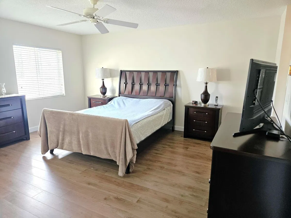 Unit 205 photo 13