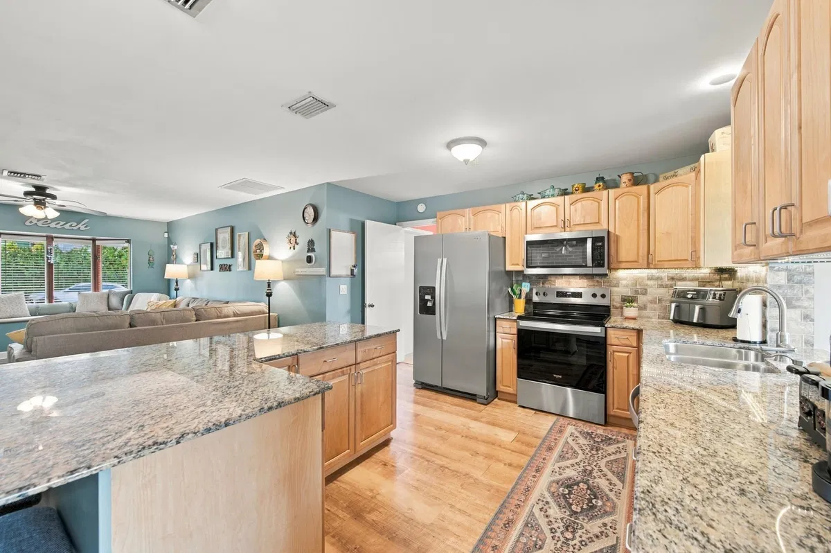 Residence photo 13